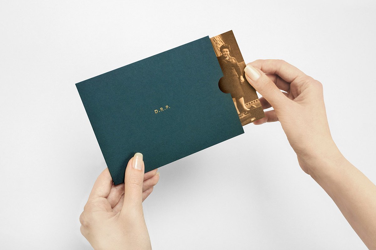 Disrepute酒吧品牌設(shè)計(jì)  信封展示
