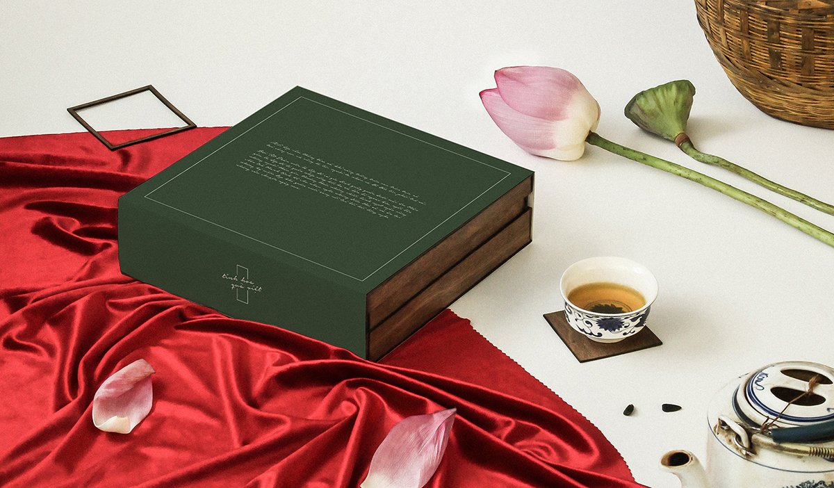 高端月餅品牌包裝設(shè)計(jì)案例，品牌設(shè)計(jì)，品牌包裝設(shè)計(jì)，高端品牌設(shè)計(jì)，月餅包裝設(shè)計(jì)，月餅品牌包裝案例，深圳品牌設(shè)計(jì)，左右格局