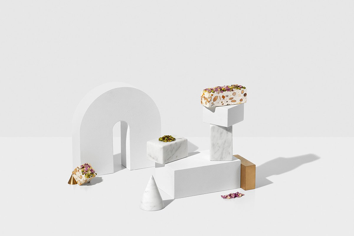 牛扎糖（食品）品牌形象設(shè)計和品牌官網(wǎng)設(shè)計，品牌設(shè)計，品牌形象設(shè)計，品牌官網(wǎng)設(shè)計，食品品牌設(shè)計，牛扎糖品牌，深圳品牌設(shè)計，左右格局