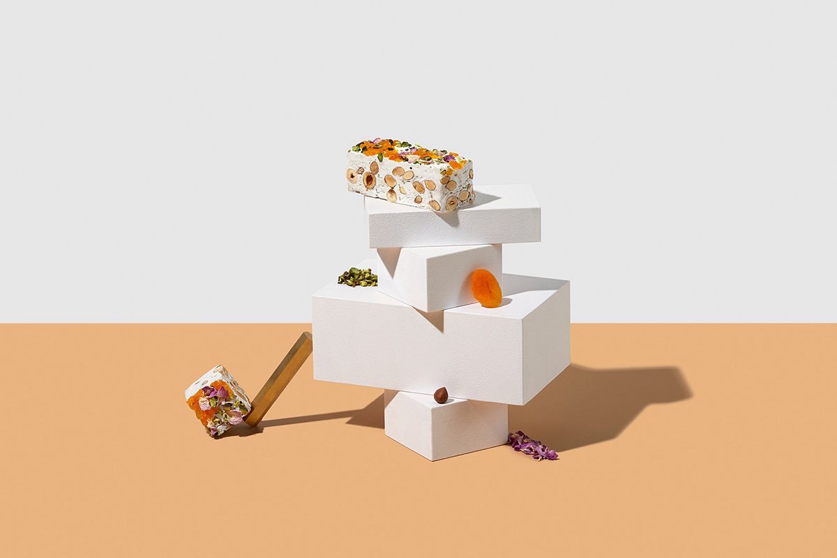 牛扎糖（食品）品牌形象設(shè)計和品牌官網(wǎng)設(shè)計，品牌設(shè)計，品牌形象設(shè)計，品牌官網(wǎng)設(shè)計，食品品牌設(shè)計，牛扎糖品牌，深圳品牌設(shè)計，左右格局