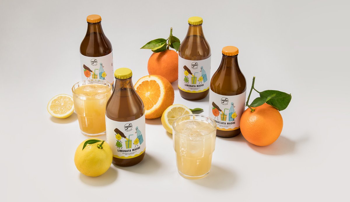 2組國外果汁飲料品牌設計賞析，品牌設計，飲料品牌設計，品牌包裝設計，深圳品牌設計，左右格局
