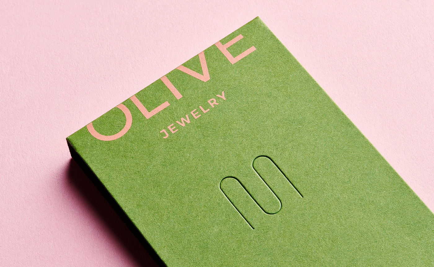 Olive高級(jí)奢華珠寶創(chuàng)業(yè)公司品牌戰(zhàn)略定位案例，珠寶品牌設(shè)計(jì)，網(wǎng)站設(shè)計(jì)，品牌設(shè)計(jì)公司，品牌戰(zhàn)略定位，左右格局